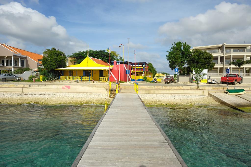 Bonaire Seaside Apartments Extérieur photo